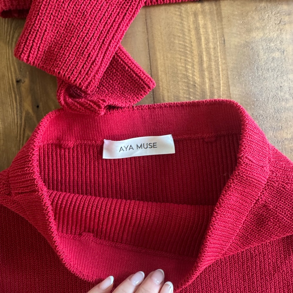 AYA MUSE - Red Knit Skirt Set - Picture 4 of 7